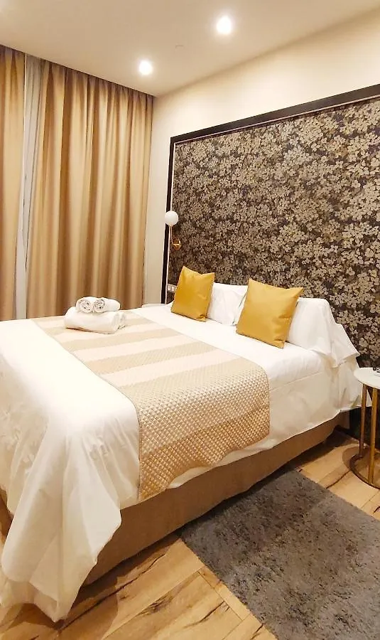 Bed and Breakfast Casa Balmes Barcelona España