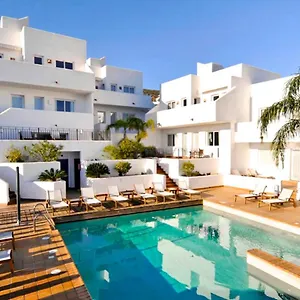 https://real-agua-amarga-las-villas.es-andalucia.com