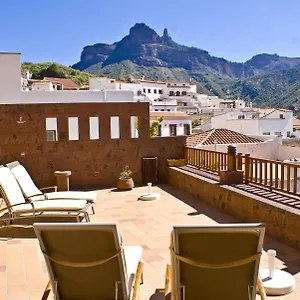 https://hotel-rural-fonda-de-la-tea.in-canary-islands.com